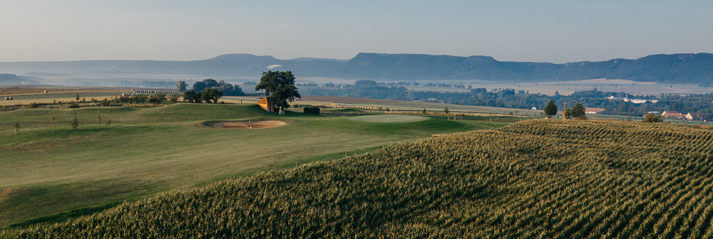 FE418C03-757E-4689-93B1-666728EC5EAC