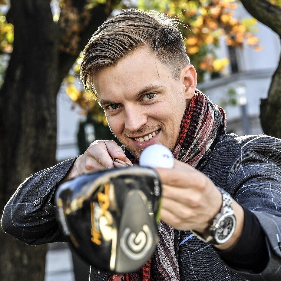 druhe vyrez_M2S_9411_ctverec_vyrezweb